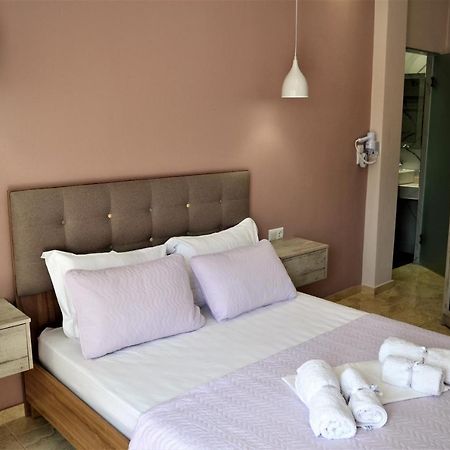 Ioni Rooms Potos Exterior foto