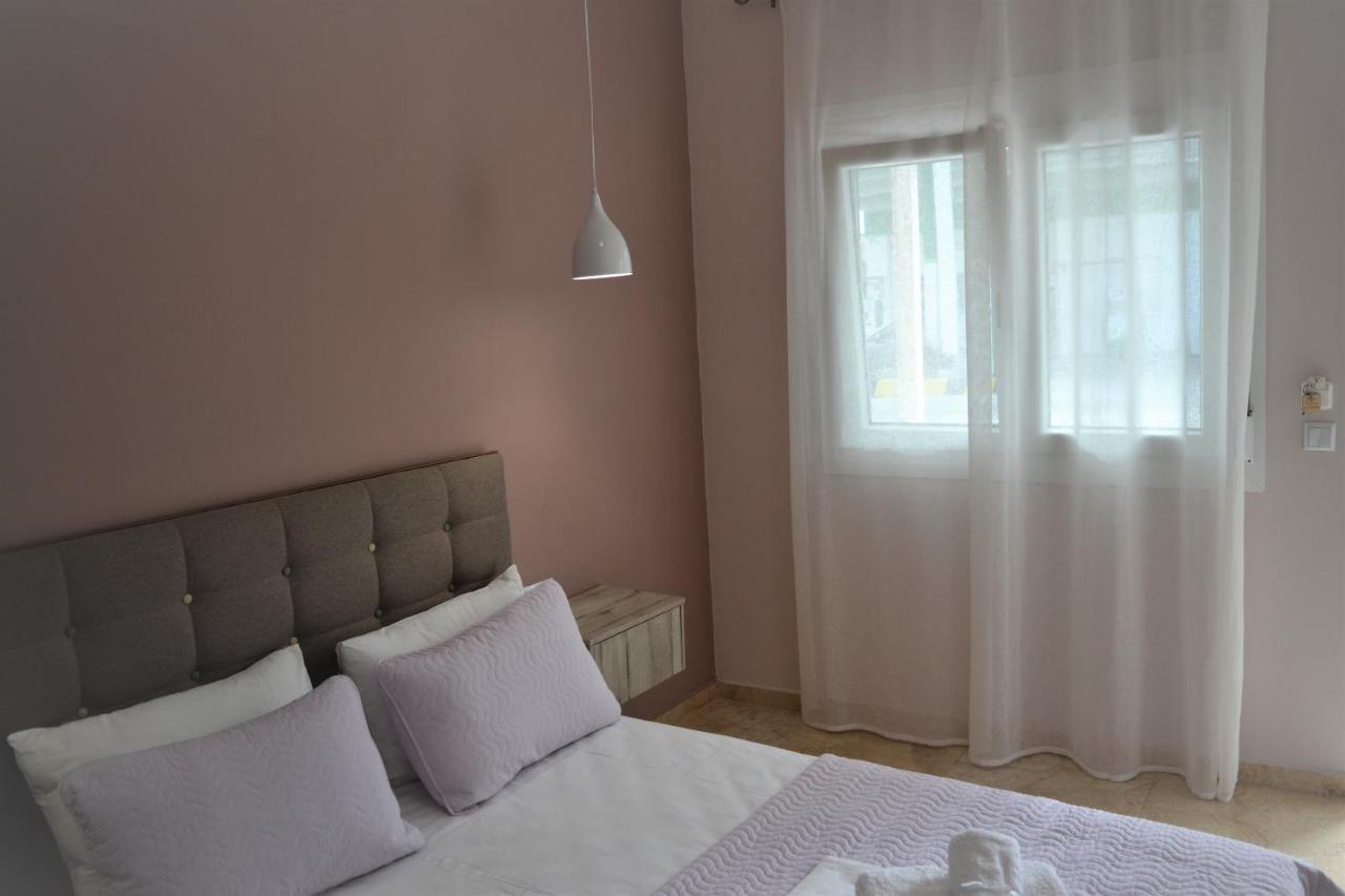 Ioni Rooms Potos Exterior foto