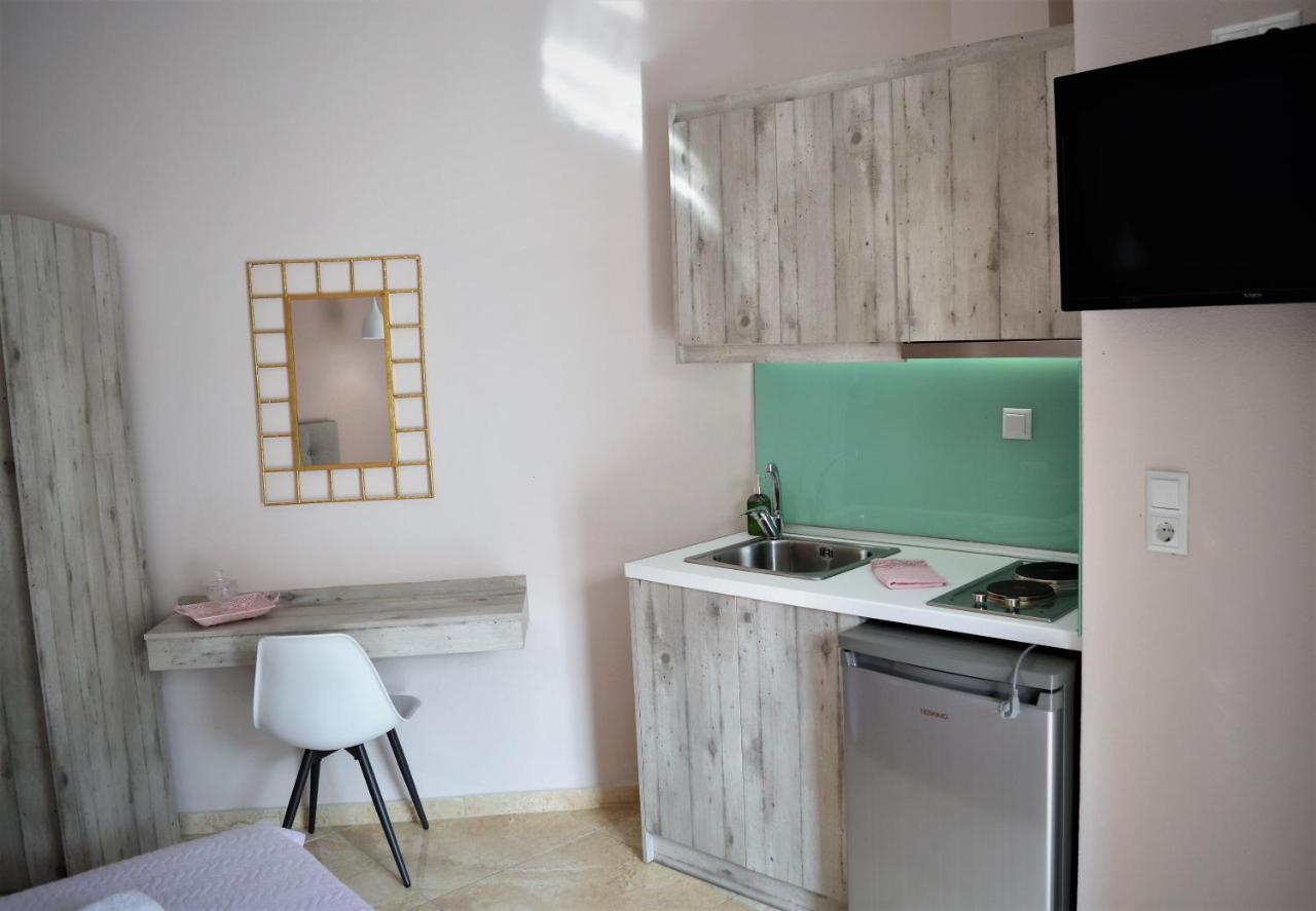 Ioni Rooms Potos Exterior foto